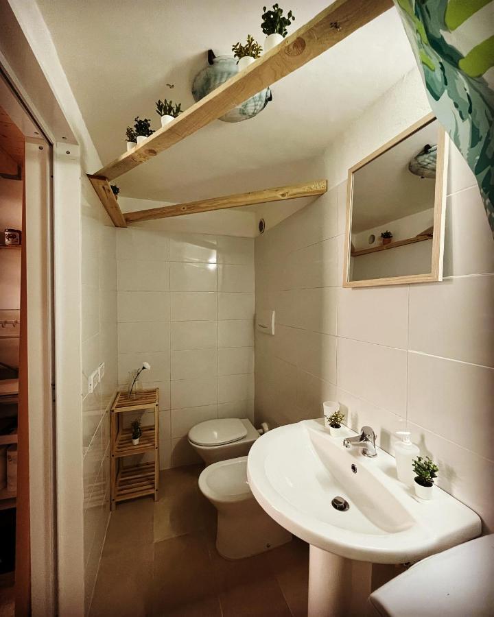 Mini Loft 12 Appartamento Nel Centro Di Бари Екстериор снимка